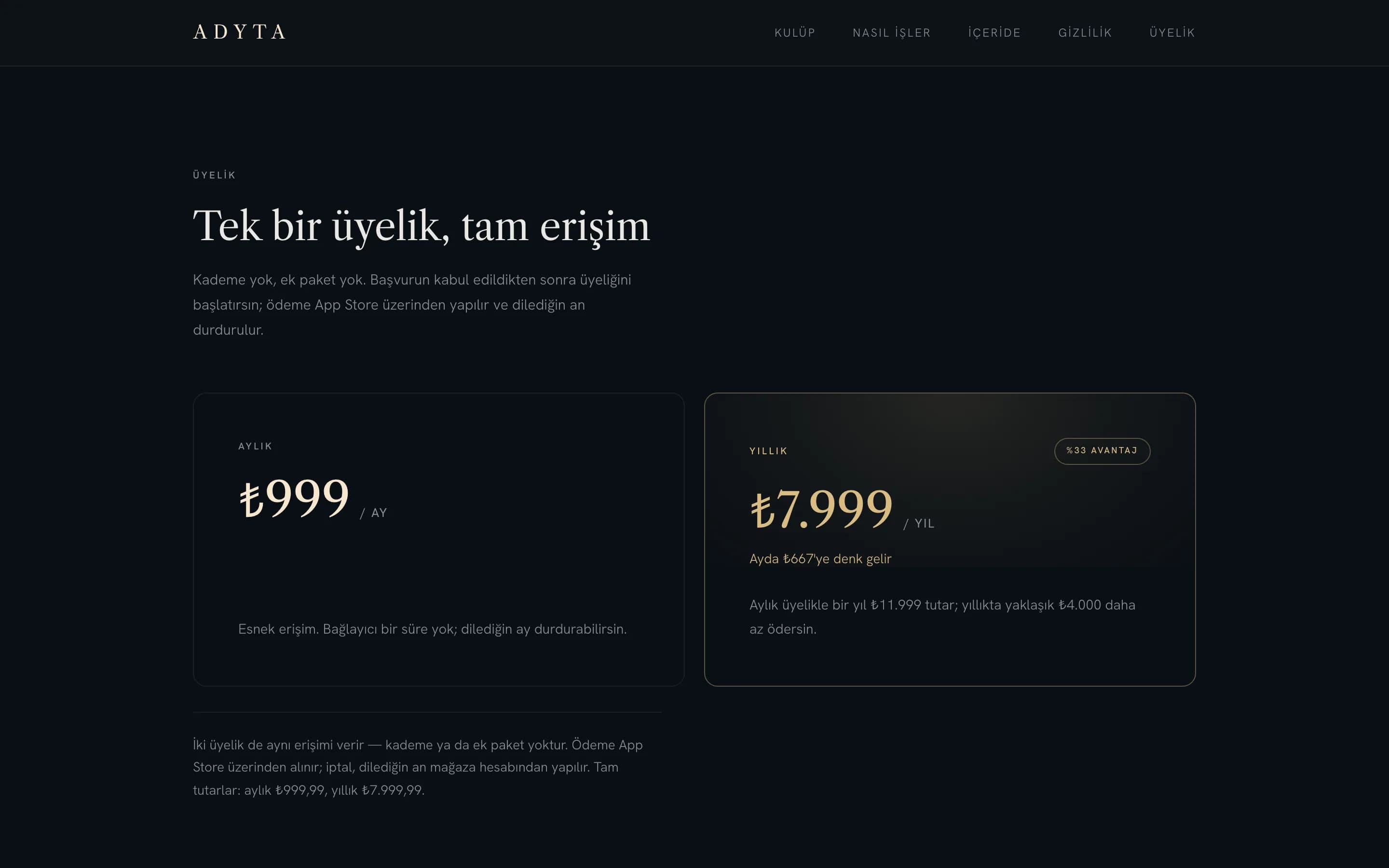 Aylık ve yıllık üyeliği yan yana gösteren kartlar